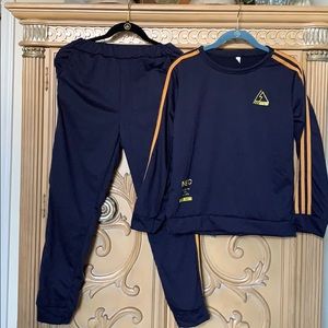 🦋 The Best 2 piece blue/yellow lounge set nwot